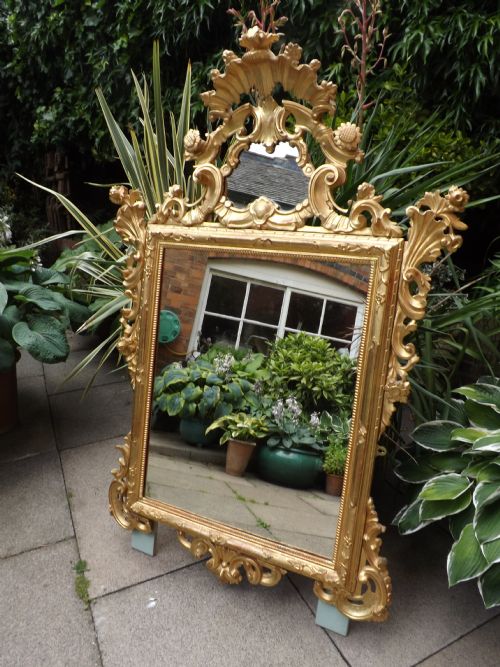c18th style italian venetiandesign carved giltwood mirror