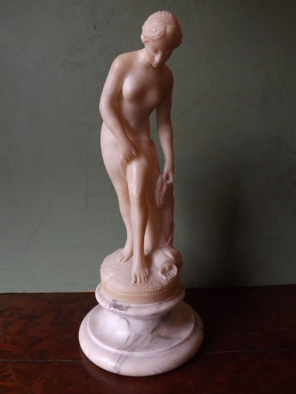 late c19th italian carved alabaster figure the bather