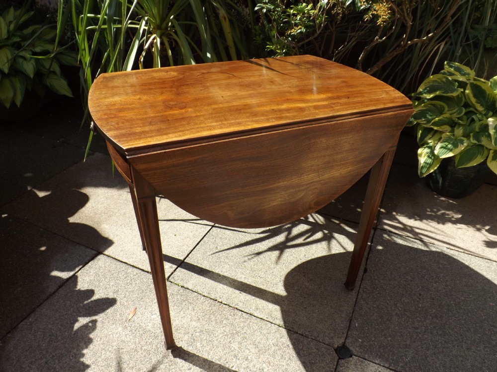 late c18th george iii period mahogany oval pembroke table