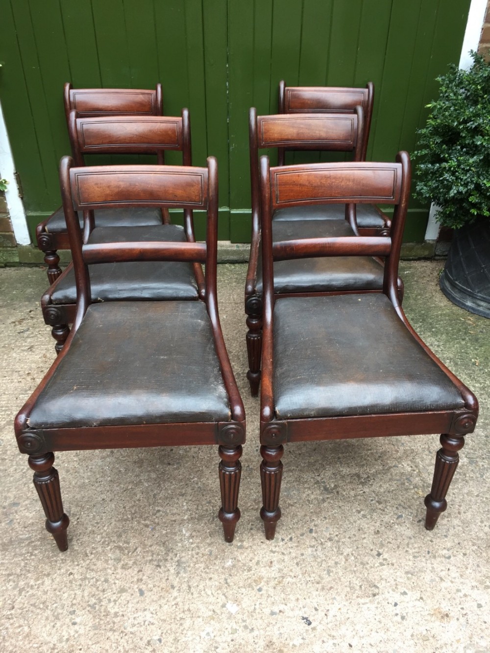 set of 6 early c19th george iv period mahogany dining chairs of exceptional quality