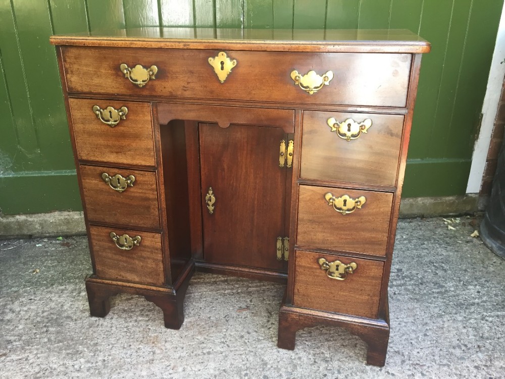 mid c18th george ii period mahogany kneehole desk or dressing table in excellent original condition