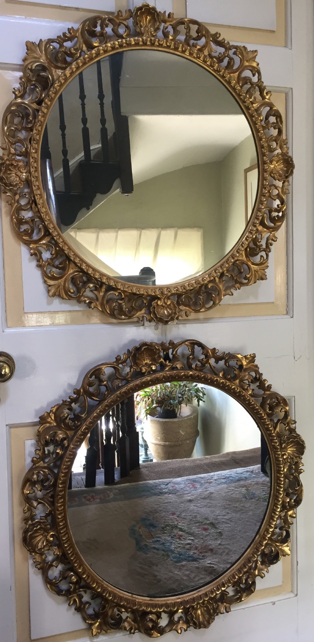 good pair of late c19th early c20th italian carved giltwood florentine design circular framed mirrors