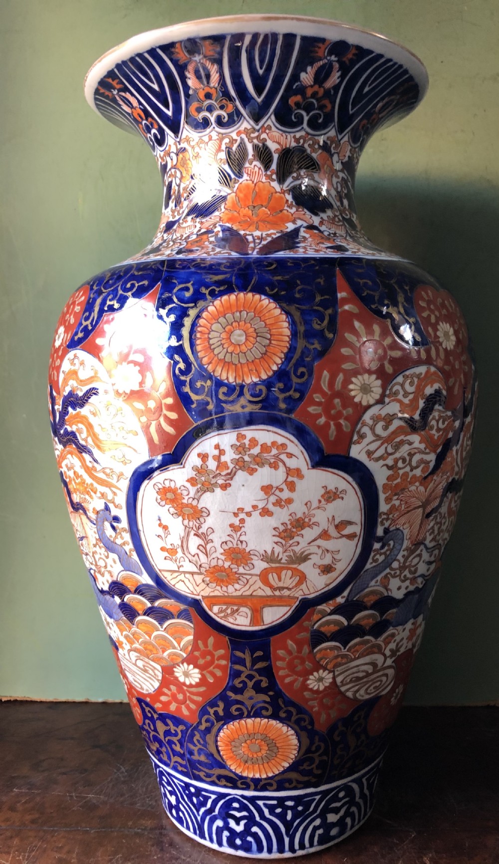 mid c19th japanese porcelain vase decorated in the imari pattern and palette