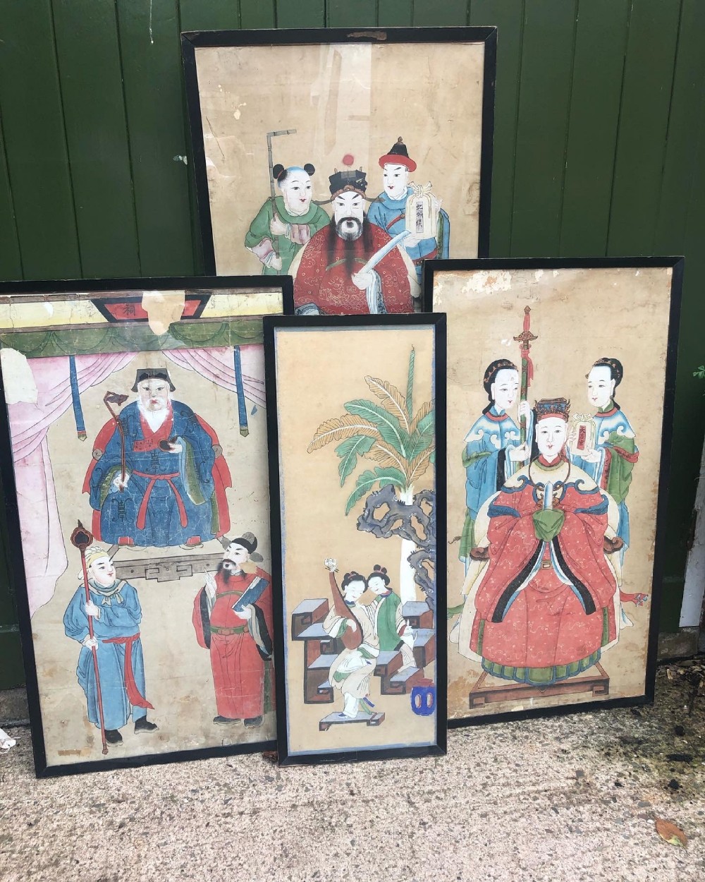highly decorative collection of 4 early c19th chinese framed watercolours depicting genre court scenes of varying sizes