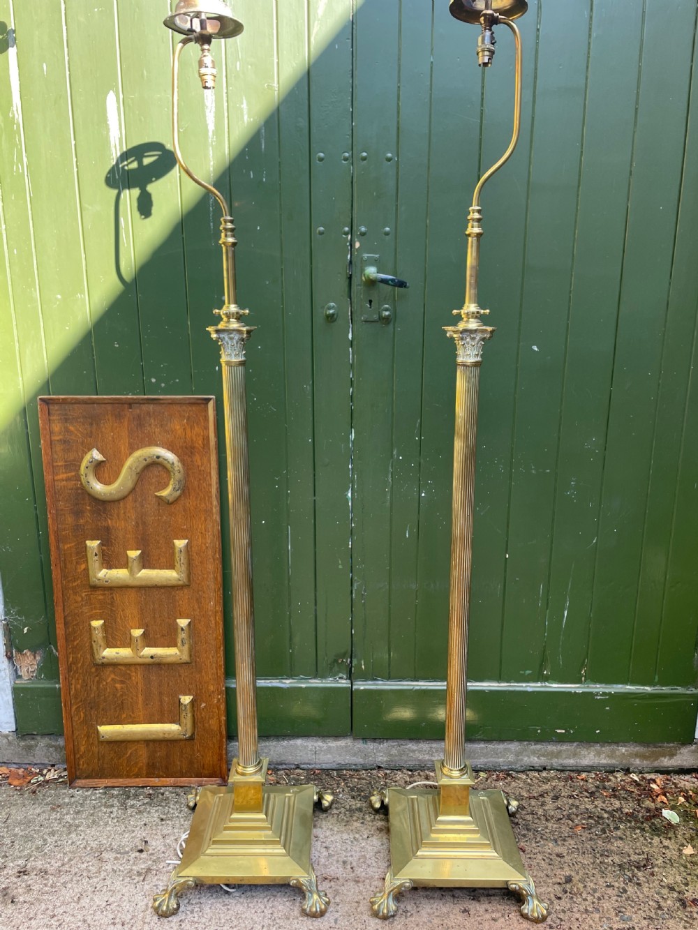 scarce pair of high quality late c19th early c20th brass neoclassical style corinthian column telescopic standard lamps