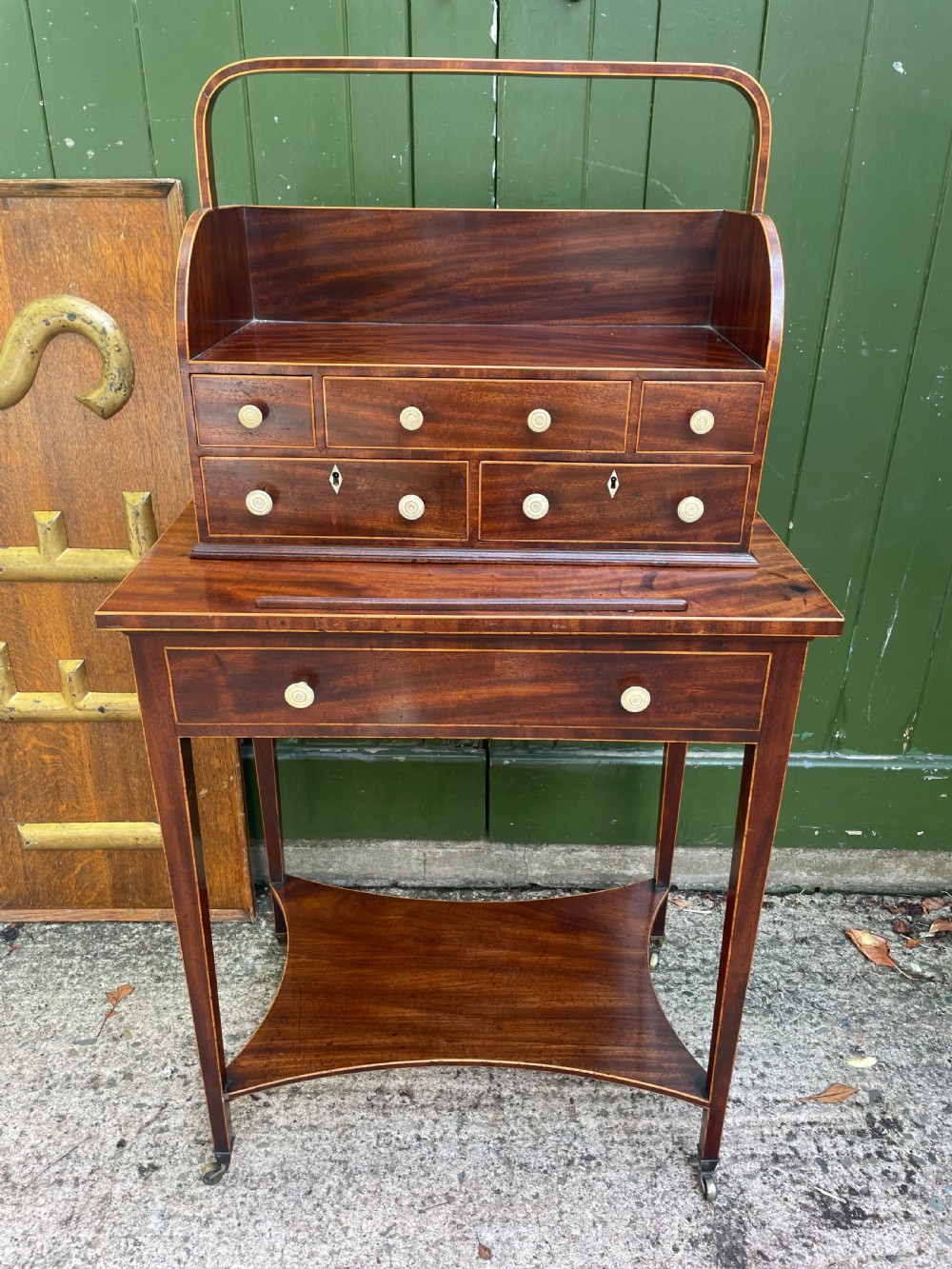 elegant late c18th george iii sheraton period mahogany ladies cheveret or bonheurdejour table