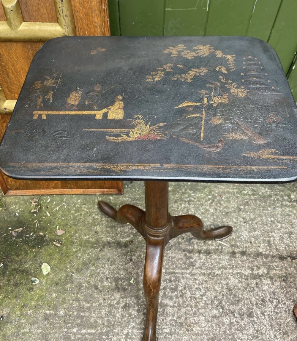 interesting late c18th george iii period chinoiserie lacquer top occasional table with elm tripod base