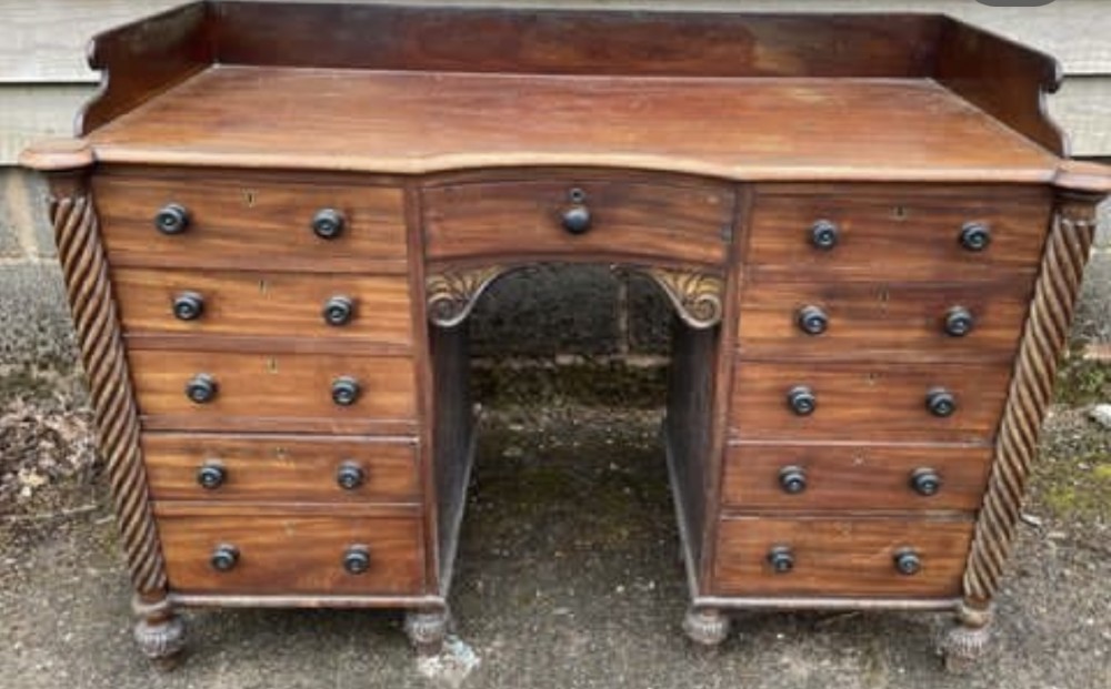 early c19th regency mahogany concavefront kneehole dressing table or washstand