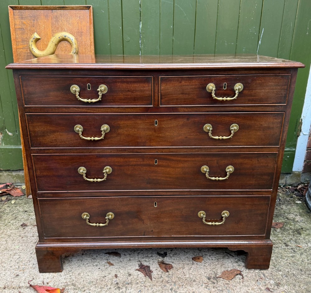 c18th george iii chippendale period mahogany chest of drawers of small scale and proportions